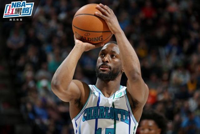 时刻挺身而 时刻挺身而