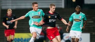 巡赛场上展 巡赛场上展