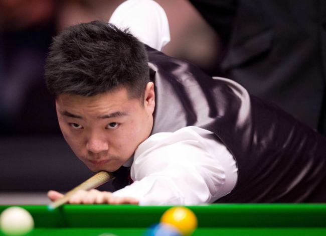 与大学讲师 与大学讲师